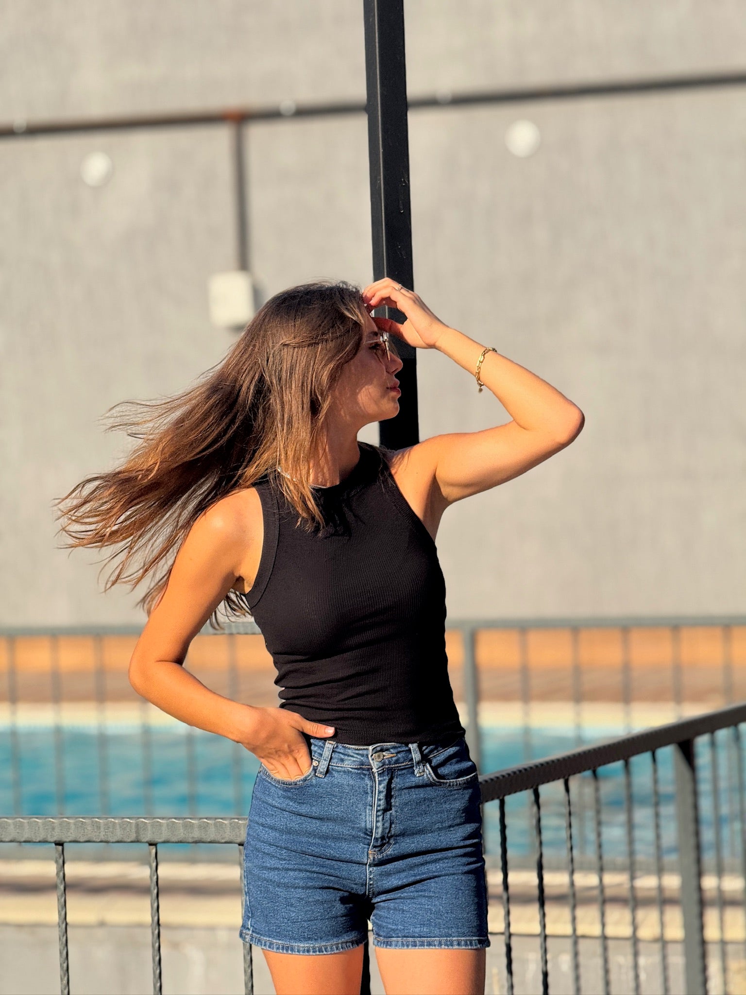 Zr halter yaka fitilli siyah atlet