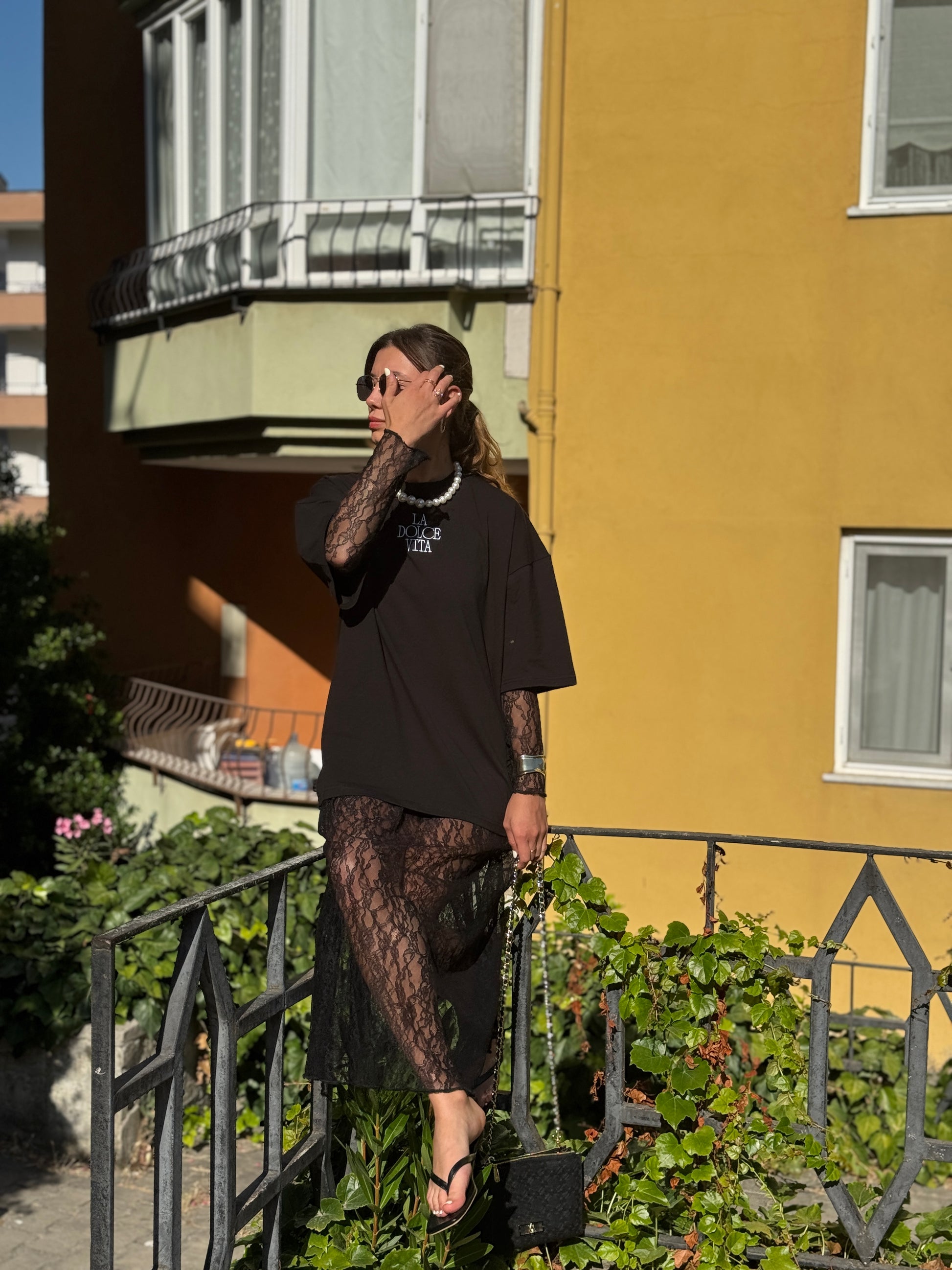 Dantel elbise- Tshirt Takım